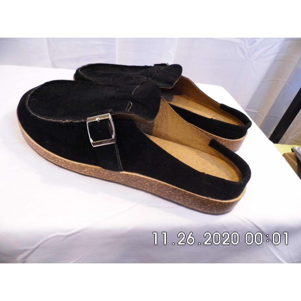 NWOT Yasirun Slip On with buckle Clogs Black 10 US 43 UK